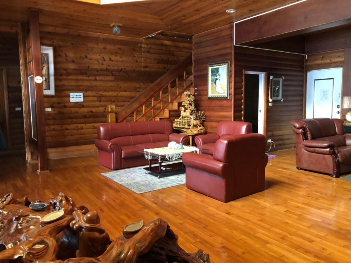 Ferienwohnung Cingjing Brilliant Twins Of Seattle Renai Exterior foto