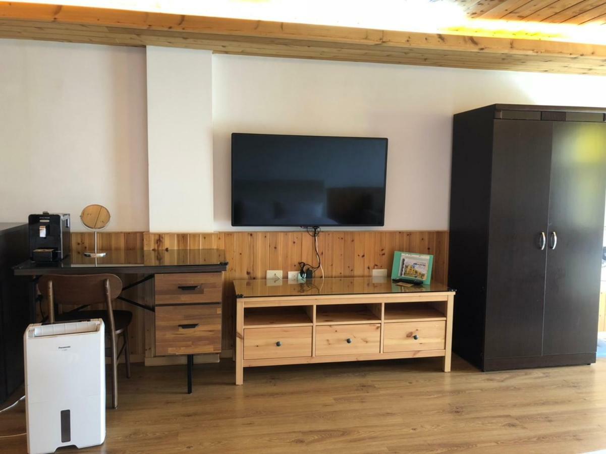 Ferienwohnung Cingjing Brilliant Twins Of Seattle Renai Exterior foto
